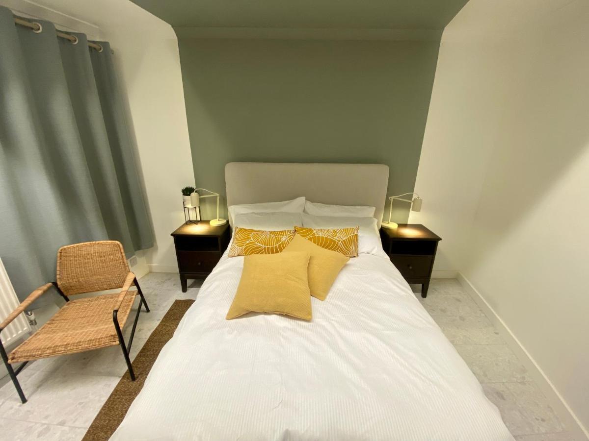 Station Rooms Winchester Bagian luar foto
